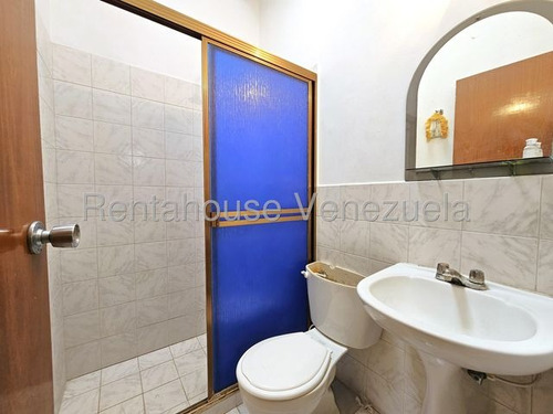 César Bullones Vende Fabulosa Casa En Urb. Rocaterra, Cabudare, Lara 25-14933