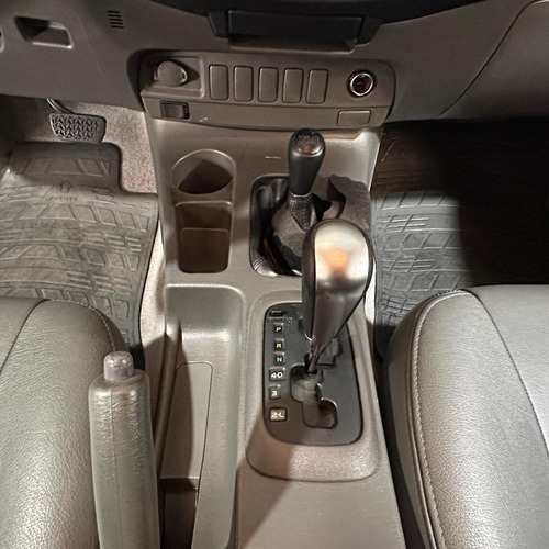 Toyota Hilux HILUX CD SRV D4-D 4X4 3.0 TDI DIESEL AUT
