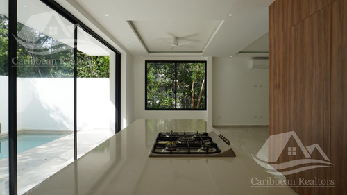 Casa En Venta En Residencial Via Cumbres