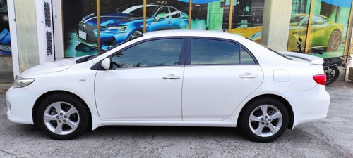 Imagen 4 de 11 de Toyota Corolla Xli