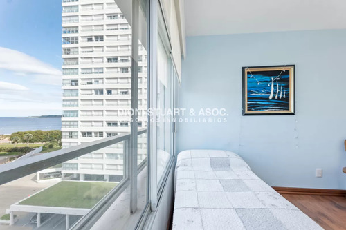 Departamento En Venta En Playa Mansa - 3 Dorm Y Dep. - Reciclado - Complejo Lincoln Center - Torre Jefferson