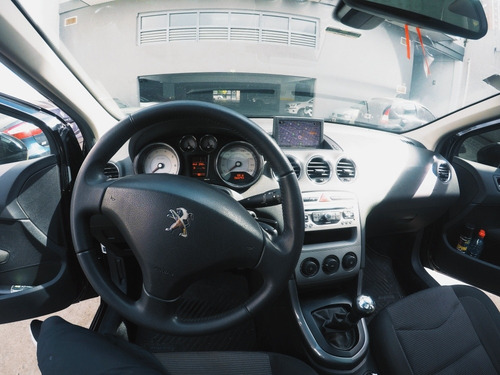 Imagen 7 de 15 de Peugeot 308 2013 1.6 Allure Nav 115cv