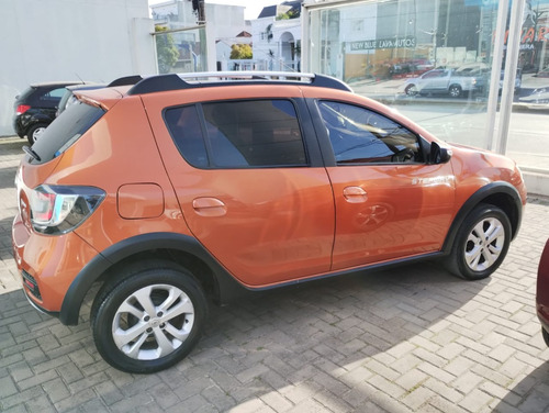 Renault Sandero Stepway 1.6 Privilege 105cv