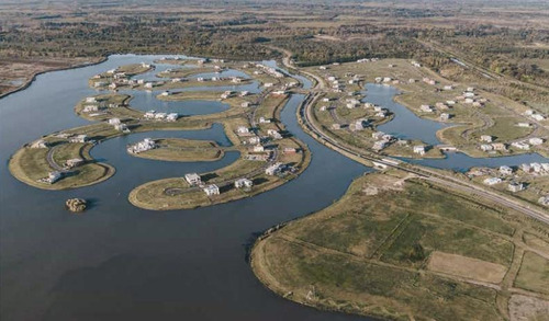 Imagen 4 de 7 de Venta. Lote Al Agua En Muelles, Puertos Del Lago, Escobar. 860 M2.