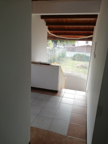 Imagen 11 de 13 de Casa En Venta En Cumbres Del Manzano. Barquisimeto Lara.