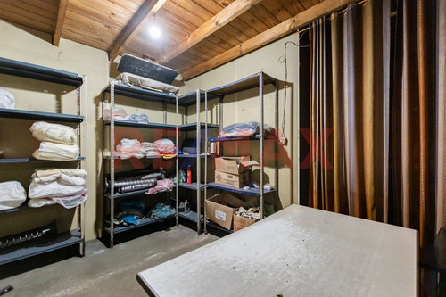 Venta Deposito Galpon Piñeiro Oportunidad 220m2