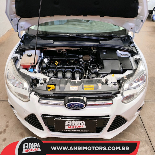 Ford Focus 2.0 Titanium Flex Powershift 5p
