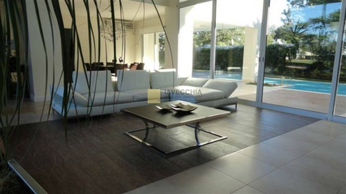 Imagen 5 de 30 de Venta De Casa De 4 Dormitorios En Boulevard Park