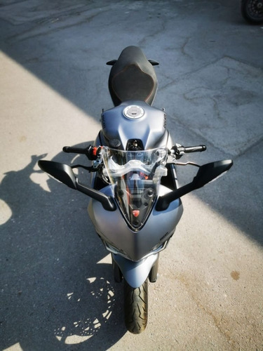 Imagen 2 de 7 de Ducati Supersport 2020