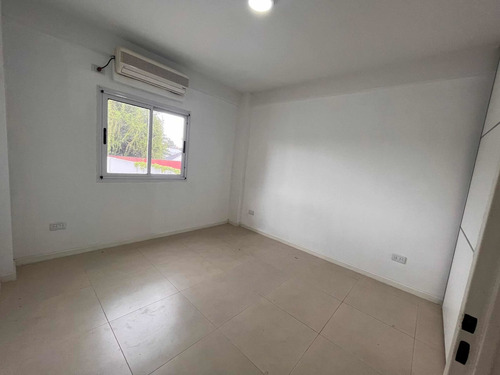 Imagen 4 de 22 de Excelente Dpto. 2 Ambientes Lanus Oeste Nuevas Condiciones!