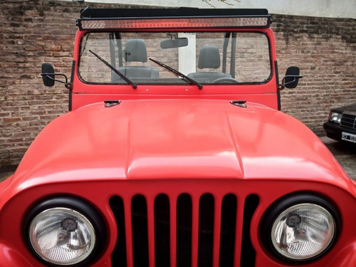 Imagen 9 de 13 de Jeep Jeep
