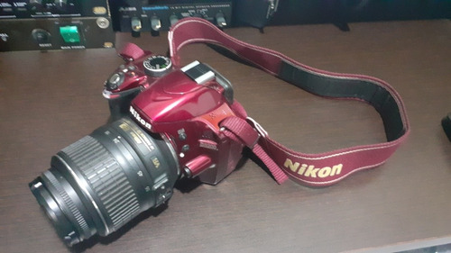 Imagen 4 de 4 de Cámara Nikon D3200