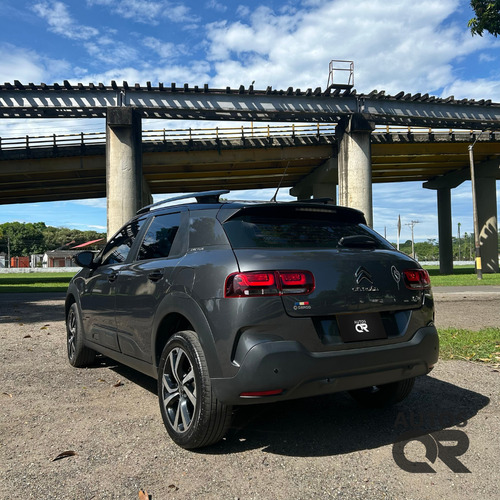Citroën C4 Cactus 1.6 Shine Turbo Aut