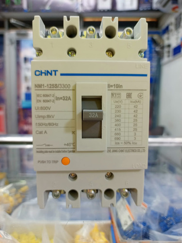 Breaker Industri Chint Nm1-125s 3x32a  800v 42/20ka 220/480v