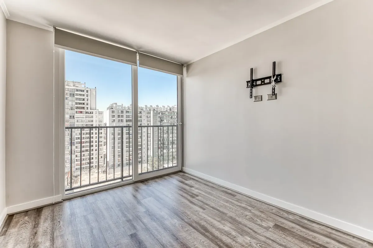 Imagen 3 de 30 de Edificio San Isidro Vista Sur Piso 10