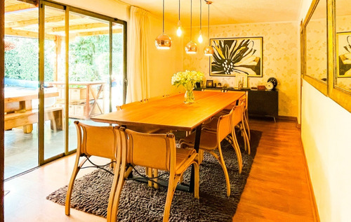 Imagen 7 de 21 de Casa Chilena Remodelada, Amplios Espacios.