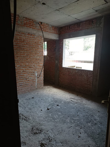 Casa En Venta En Obra Gris, Tetela Del Monte Con 3 Rec. Y Jacuzzi... 2,600,000