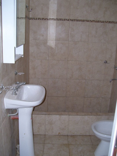 Imagen 5 de 11 de Departamento En Alquiler En Remedios De Escalada
