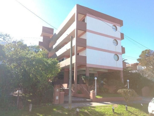 Imagen 2 de 20 de 2 Ambientes | Paseo 131 150