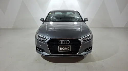 Audi A3 2.0 40 SELECT DCT