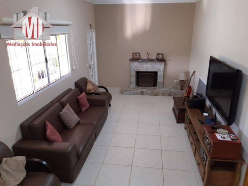Imagem 10 de 30 de Linda Chácara Com 3 Dormitórios, Cozinha Caipira, Móveis Planejados, Paisagismo, Boa Localização, À Venda, 2000 M² Por R$ 490.000 - Pedra Bela/sp - Ch1054