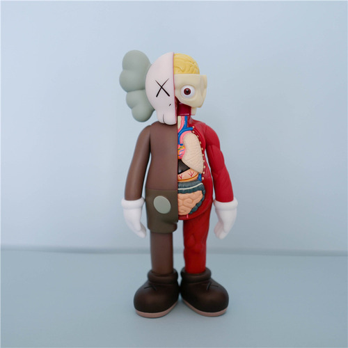 Kaws Macho Anatómico 20cm-4 Piezas