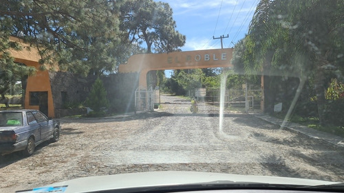 Imagen 1 de 14 de Se Vende. Terreno En Residencial Campestre El Roble. 524 Mts.2. Rumbo Ameca. A 1 Minuto Del Balneario Las Tortugas. Vista A La Primavera. Negociamos.