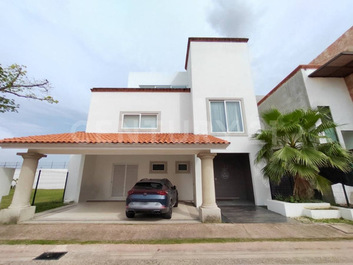 Casa Venta Residencial Las Hadas Villahermosa Centro Tabasco