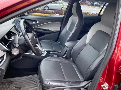 Chevrolet Onix 1.0 Premier At