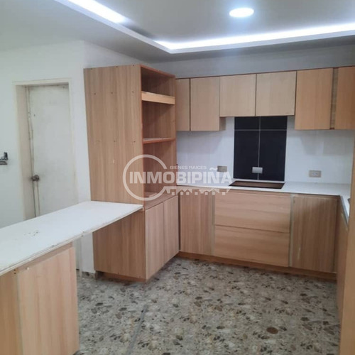 Imagen 2 de 7 de Townhouse En Venta Puerto Ordaz - Urbanizacion Yara Yara 2 Lp