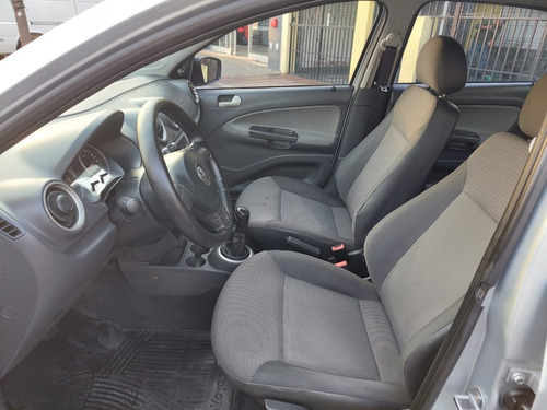 Imagen 11 de 15 de Volkswagen Voyage
