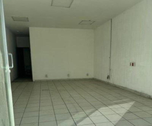 Local En Renta En Planta Baja En 5 De Febrero, Querétaro, Querétaro.