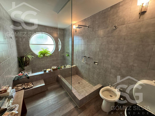 Casa A La Venta 6 Ambientes En Coghlan- Belgrano