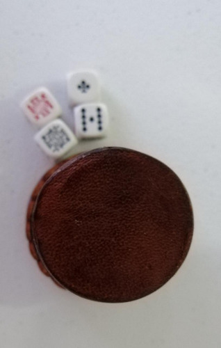 Cacho, Juego De Mesa Boliviano Artesanía Con Detalle (Usado)