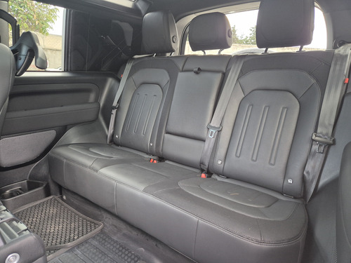 Land Rover Defender 90 Dynamic 2022