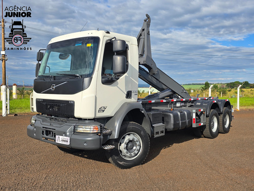 Volvo Vm 330 Ano 2020 Traçado Roll-on Roll-off Ano 2025