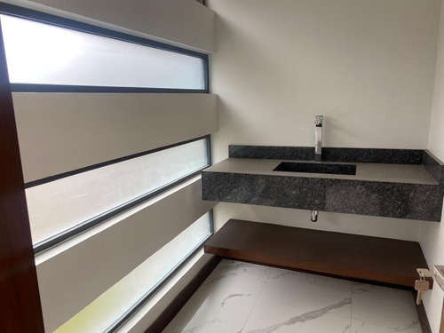 Casa En Venta En Zona Real, Coto Sequoia, Zapopan, Jalisco