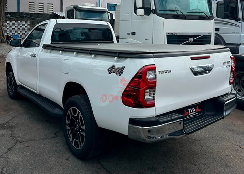 Toyota Hilux 2.8 Tdi Cab. Simples Chasis 4X4 2P