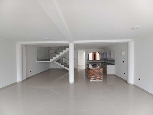 Casa En Venta En Manantial/santa Rosa (48804).