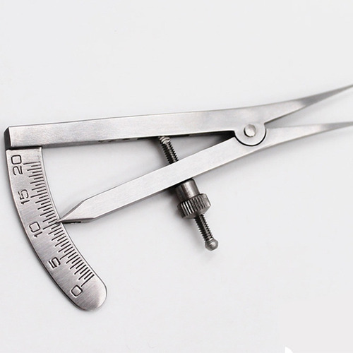 Pinza Castroviejo Con La Misma Escala Doble Hasta 2 Mm (s)