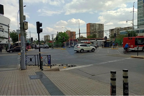 Arriendo Amplio Local Metro Ñuñoa