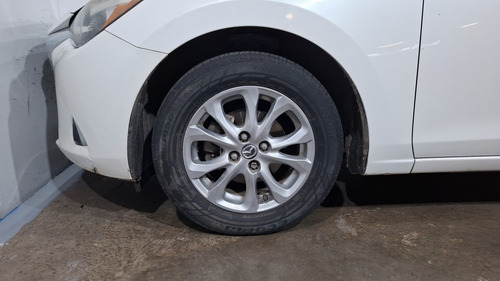Mazda Mazda 2 1.5 I TOURING SEDAN AUTO