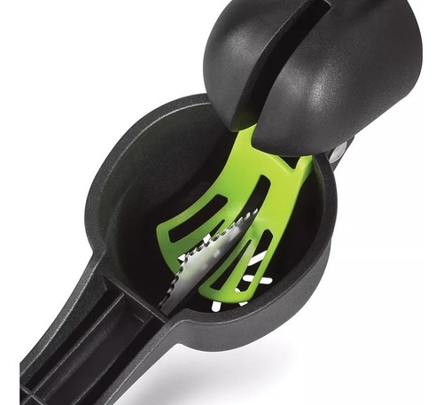 Exprimidor De Limones Betterware Corta Y Exprime Color Negro Negro