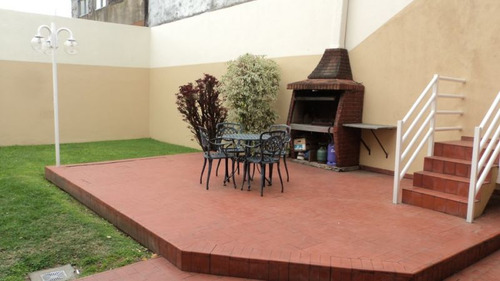 Casa En Venta En Mataderos