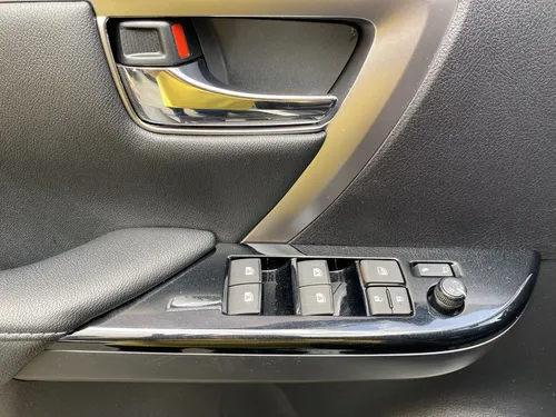 Toyota Fortuner 2.4 Srv Diesel At 4x2 2024