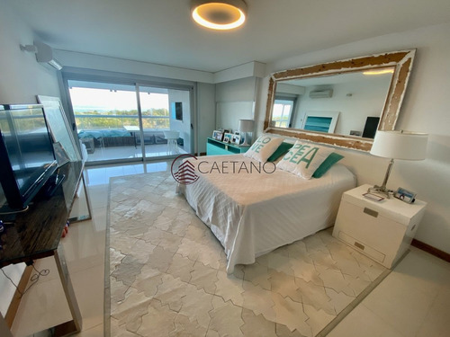 Imagen 10 de 27 de Semipiso En Primera Fila Playa Brava, Edificio Índigo. - Punta Del Este Rincón Del Indio