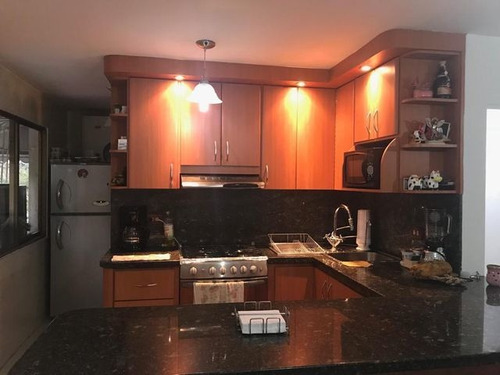 Imagen 5 de 9 de Apartamento En Venta Ruiz Pineda - Caricuao 2