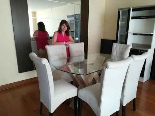 Imagen 4 de 8 de Juego De Comedor De 6 Sillas Tapizadas En Madera Tornillo