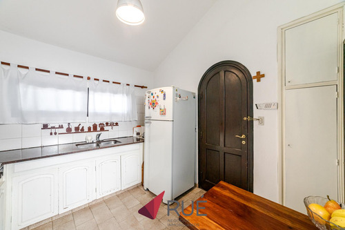 Imagen 4 de 21 de Casa En Venta En Cerro Chico, 3 Dormitorios, Pileta, Toda En Planta Baja.excelente Estado