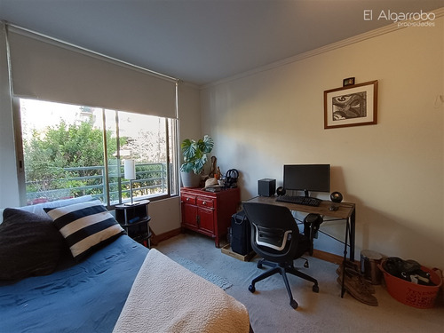 Departamento En Venta De 3 Dorm. En Lo Barnechea
